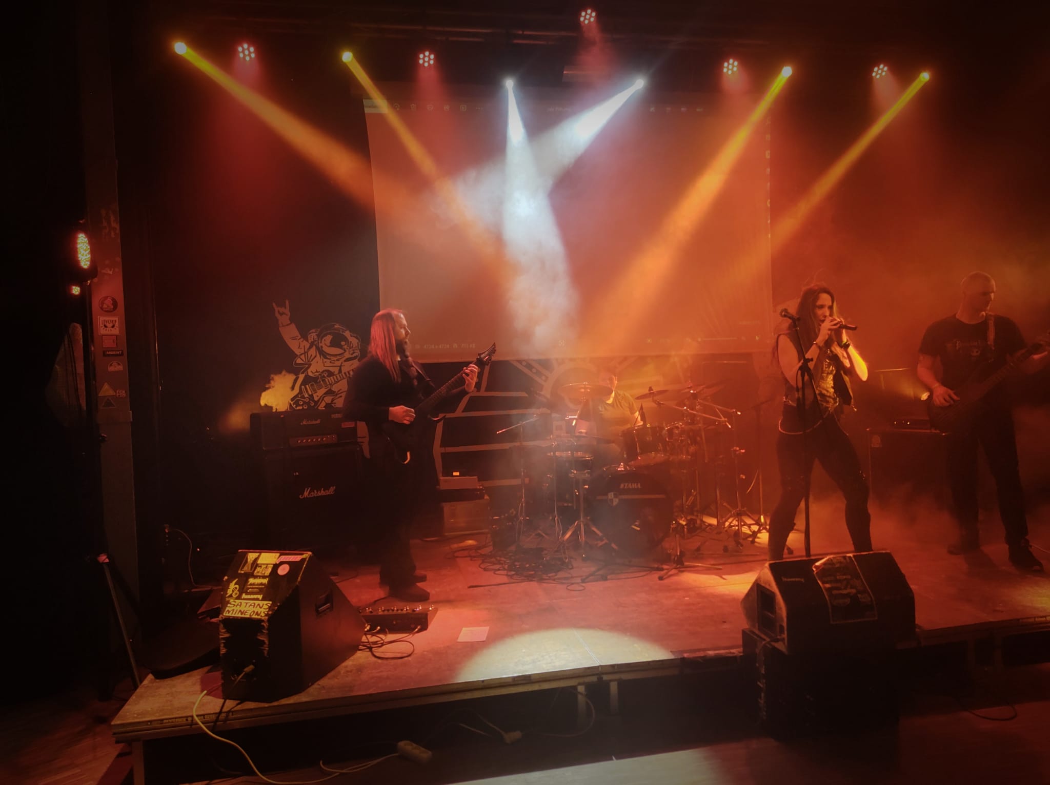 Live in Berglisch Gladbach, UFO, 13 Dec 24